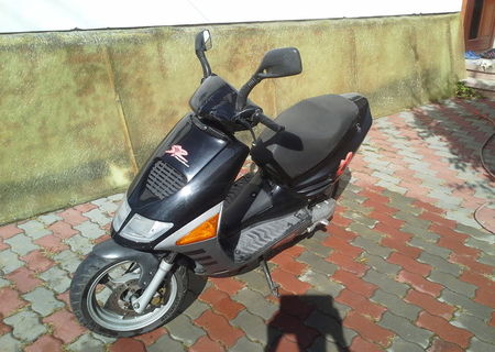 Vand scuter Aprilia SR, 49 cc