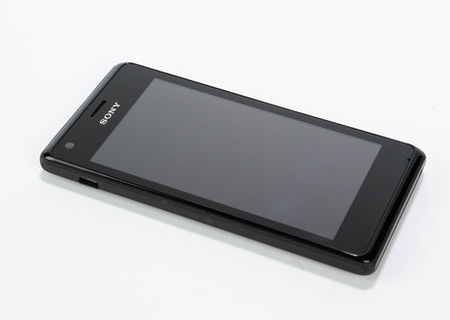 vând Sony Xperia m