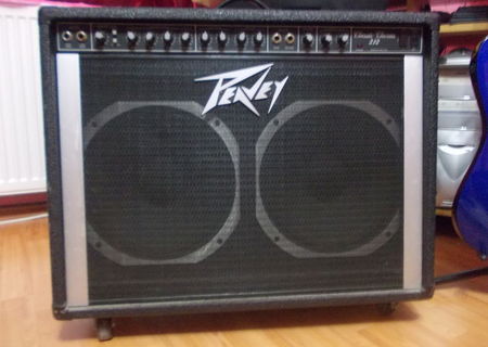 vand statie chitara PEAVEY 212