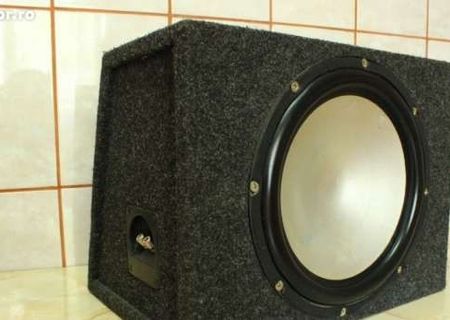 Vand subwoofer auto Boschmann