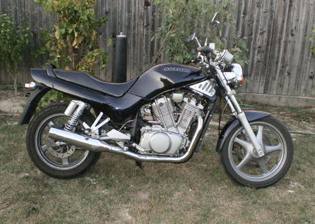 VAND SUZUKI VX 800