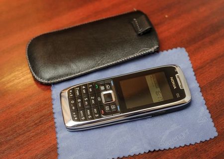 vand telefon Nokia E51