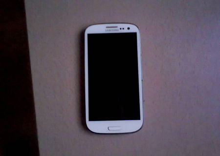 vand telefon samsung galaxy s3 pentru componente