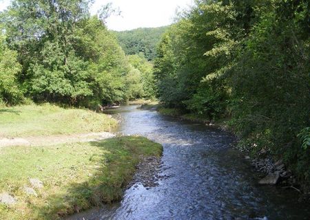 Vand teren intravilan in Julita