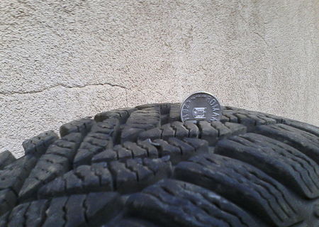 vand urgent 4 anvelope de iarna 155/65 R13