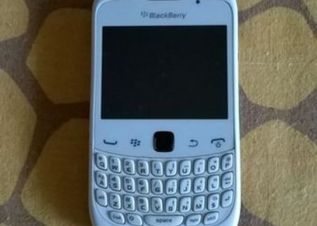 Vand Urgent Blackberry Curve 9300 SecondHand