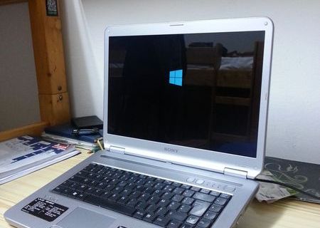 !VAND URGENT Sony Vaio VGN-NR21Z