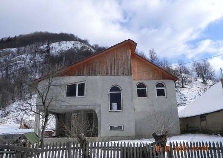 Vand vila la Rosu P+1 in Lepsa, Vrancea