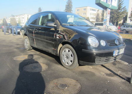 Vand Volkswagen Polo  2005 1.2 motor  dovada anaf +chitanta