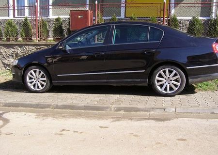 Vand WV Passat, an 2007, pret 8.200 euro