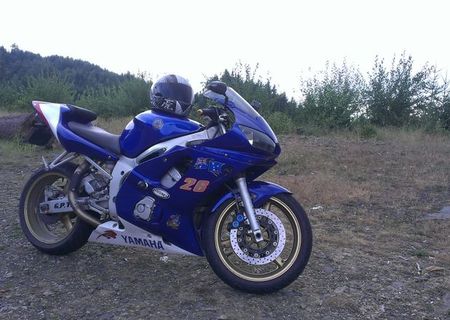 Vand Yamaha R6