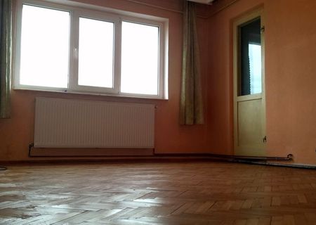 Vanzare apartament 3 camere zona Popa Sapca, Pitesti