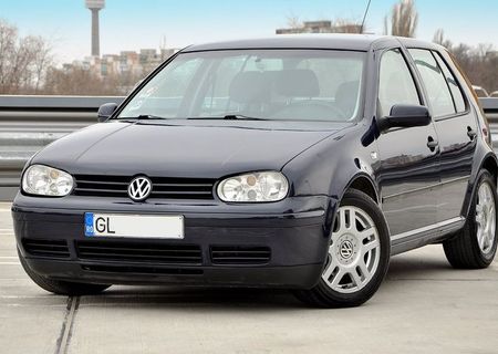 VOLKSWAGEN GOLF 2002