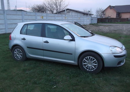 Volkswagen Golf 5 (2005) 1.9TDI