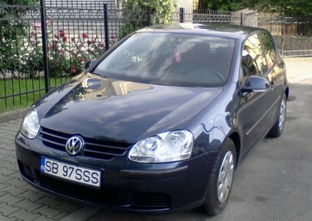 VOLKSWAGEN GOLF V