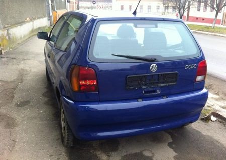 Volkswagen Polo, an 1998, airbag-uri, incalzire in scaune, oglinzi electrice, servo directie, capacitate cilindrica 1000, benzina. 138000 km