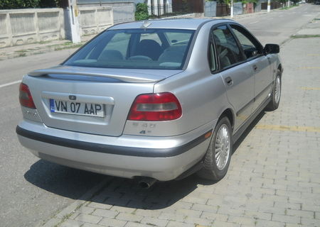 volvo s40,inmatriculata ro recent