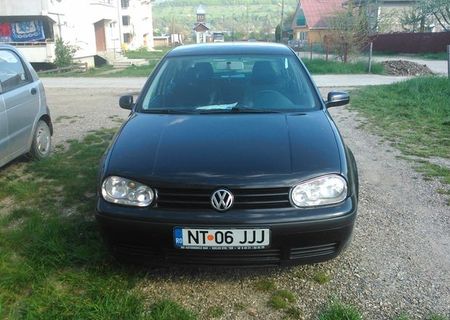 VW  GOLF 1.9 TDI  AN 2002 101 CP