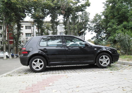 VW-GOLF 4-2001-1.4 benzina