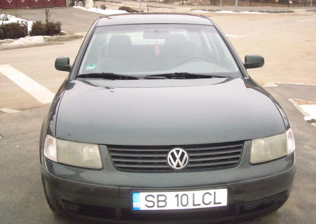 VW.PASSAT,1,8