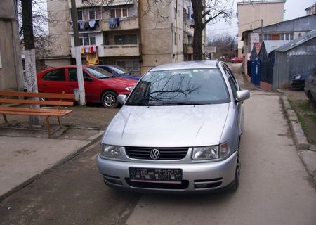 vw polo   recent adusa    aer conditionat