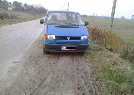 vw t 4 8 locuri  inmatriculat  BULGARIA