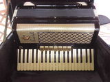 Acordeon Scandalli- 120 Basi