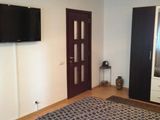 apartament 3 camere,2 balcoane,zona centrala