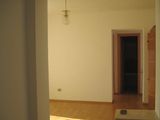 Apartament 3 camere,74mp, Bartolomeu