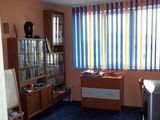 Apartament 3 camere, 78mp, Garii