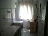 Apartament 4 cam, 100 mp, 2 bai negociabil