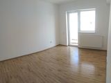 Apartament decomandat, balcon, 5 minute ratb