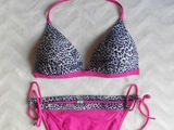 Costum de baie deux pieces roz/fuchsia cu animal print