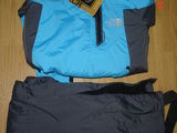 Costum de ski, marca The North Face , original, nou, unisex, cu eticheta, mar S ptr 6-8 ani