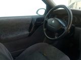 Dezmembrez Opel Vectra B