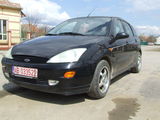 Ford Focus 1,1 benzina an 99 - 1000 Eur