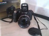 Fujifilm FinePix HS10