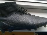 Ghete de fotbal profesionale nike magista