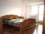 INCHIRIEZ Apartament 3 camere, UNIRII nr.9, zona FANTANII