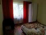 inchiriez apartament cu 2 camere in podu ros