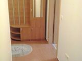 Inchiriez apartament Zona Aradului