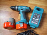 Makita 8281D Masina de gaurit si insurubat