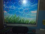 monitor LCD SAMSUNG 720n