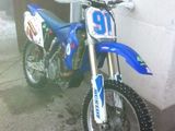 Motocicleta Yamaha 450 YZF