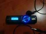 Mp3 sony walkman negru 2gb + casti originale