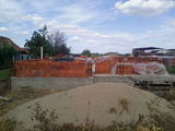 Ocazie.Vand teren pentru casa+ temelie + caramida  ,in Loc Carpinis , jud Timis .