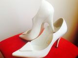 Pantofi de mireasa stiletto