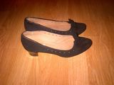 pantofi noi,marimea 37,piele intoarsa neagra