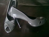 Pantofi peep toe