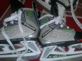 Patine gheata TOUR ZT660 - Marime 33-37  si marimea 29-32